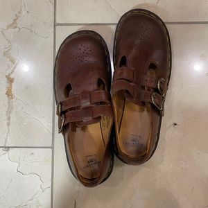 Brown Mary Jane Doc Marten Shoes 🌺